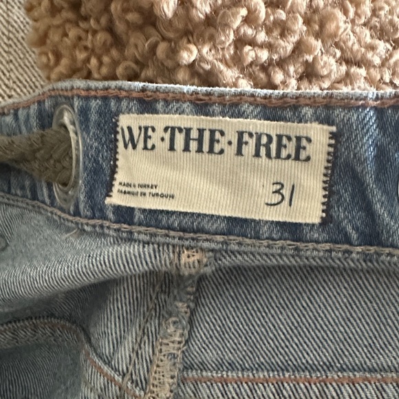 We The Free Blue Barrel Legged Patchwork Women's Jeans - Picture 6 of 6